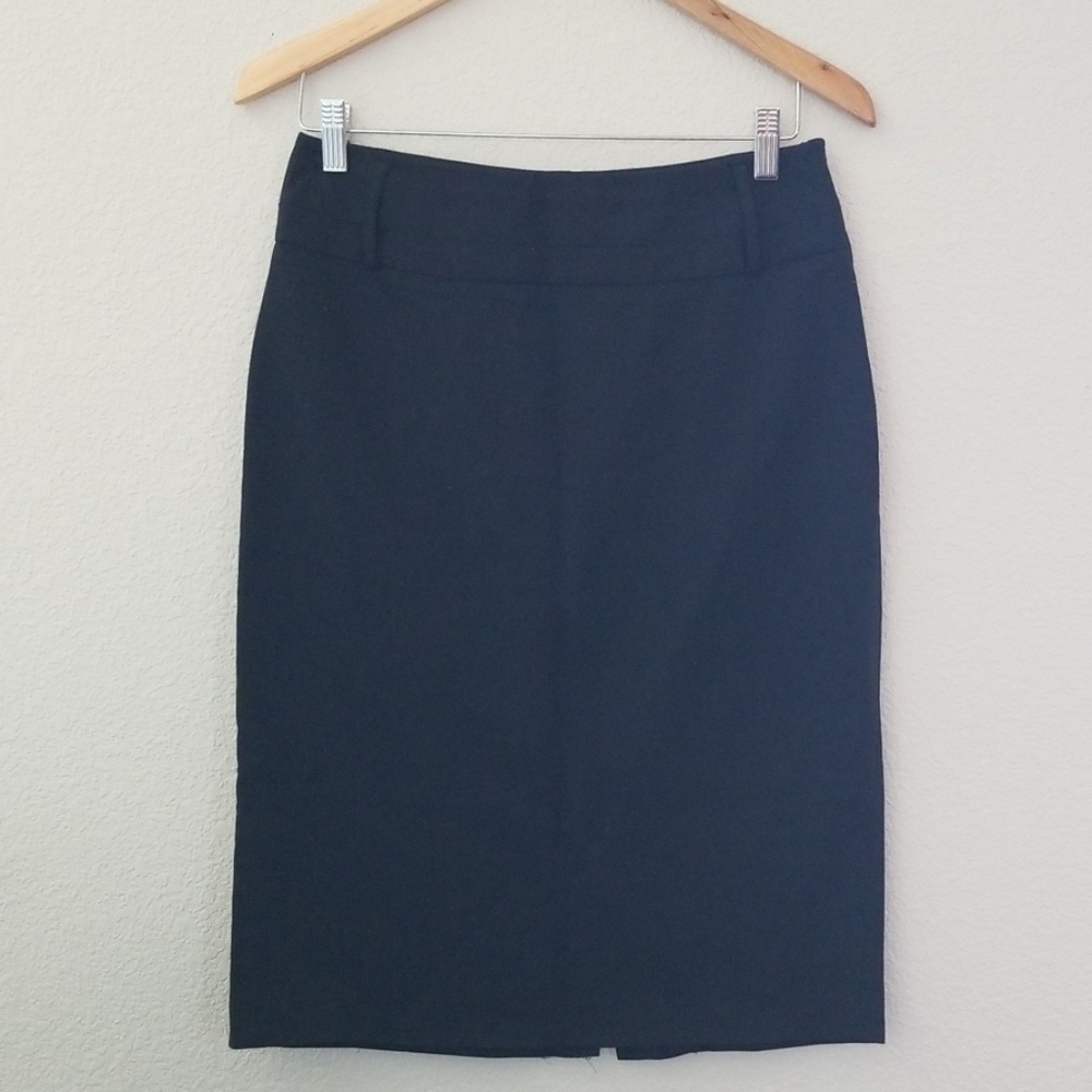 Classic Black Penil Skirt